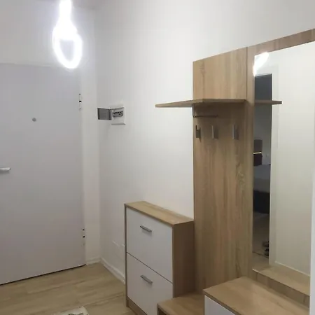 Endri * Durrës